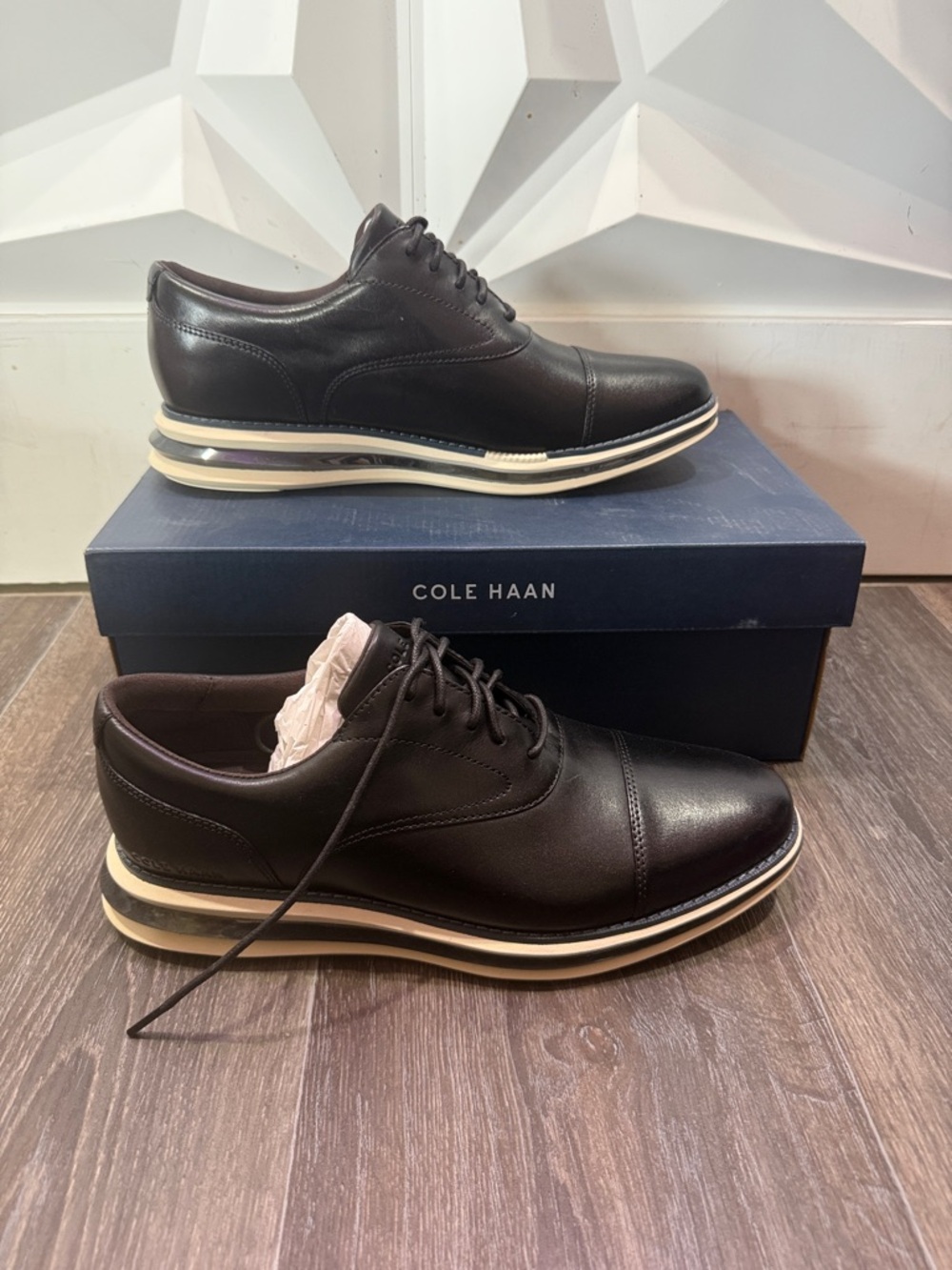 COLE HAAN Original Grand Energy One Cap Oxford Men's Size 9.5 Black / Orion Blue